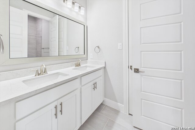 Image 25 of 35 For 305 Venado Oaks