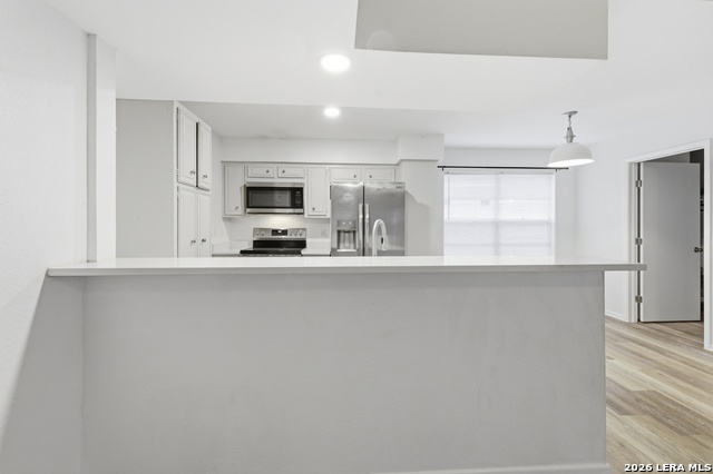 Image 13 of 39 For 6106 Vance Jackson Rd  1