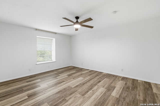 Image 25 of 39 For 6106 Vance Jackson Rd  1