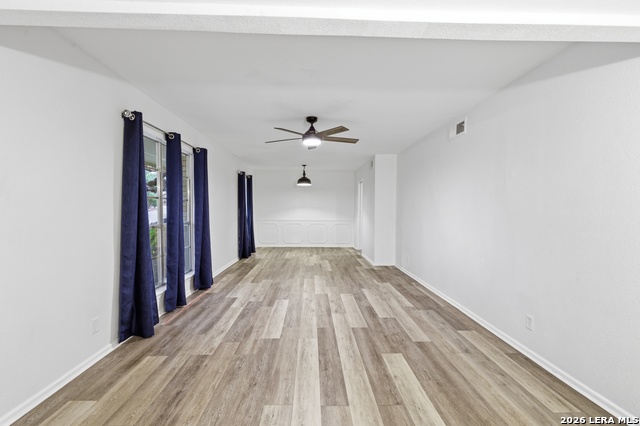 Image 5 of 39 For 6106 Vance Jackson Rd  1