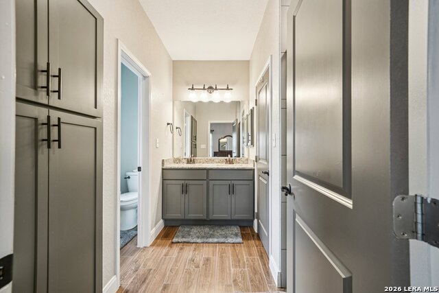 Image 15 of 29 For 128 Parkcrest