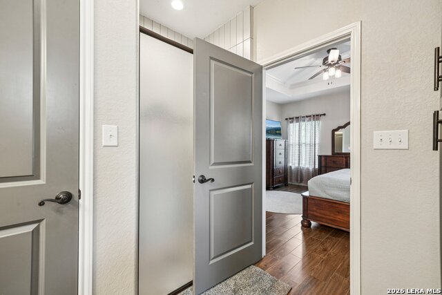 Image 16 of 29 For 128 Parkcrest