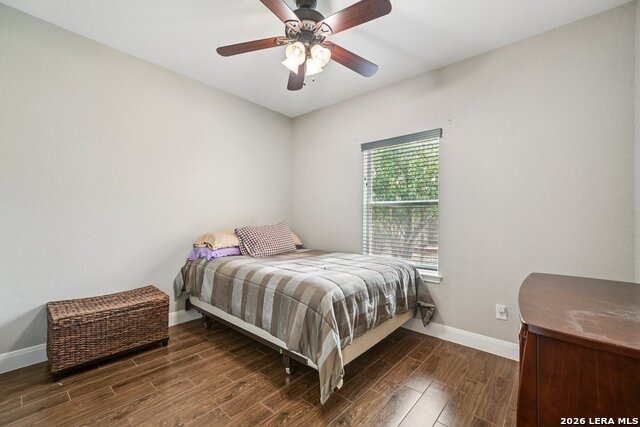 Image 17 of 29 For 128 Parkcrest