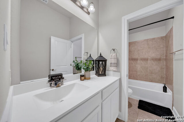 Image 23 of 31 For 3527 Grace Way