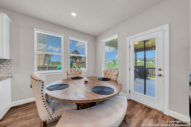 Image 8 of 31 For 3527 Grace Way