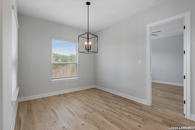 Image 7 of 22 For 191 Azalea Aly