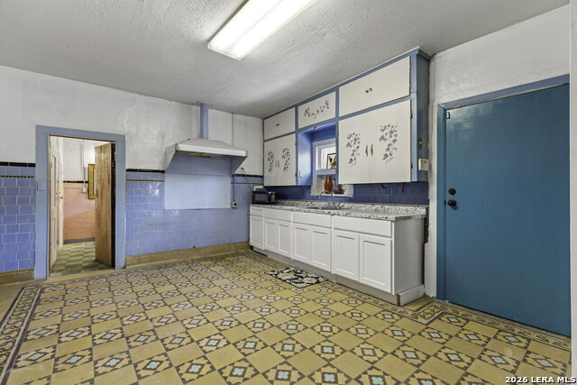 Image 19 of 40 For 926 Laredo S