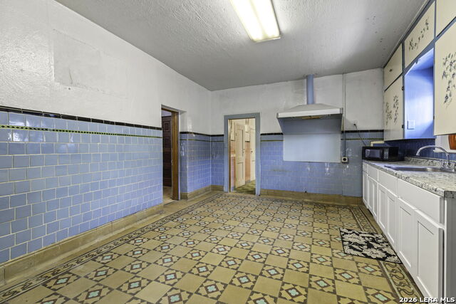 Image 20 of 40 For 926 Laredo S