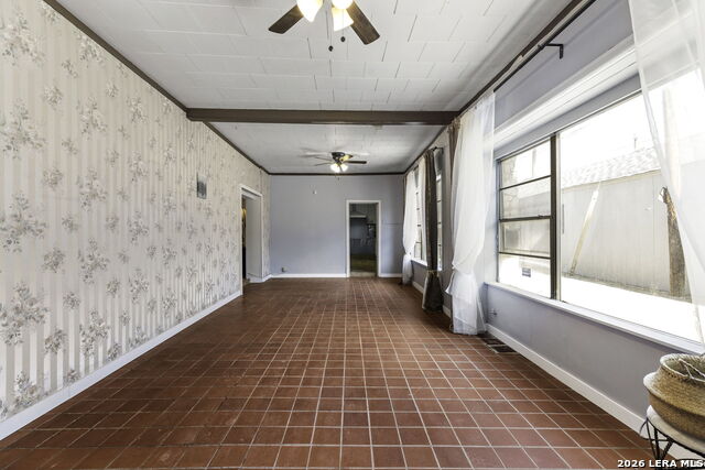 Image 4 of 40 For 926 Laredo S