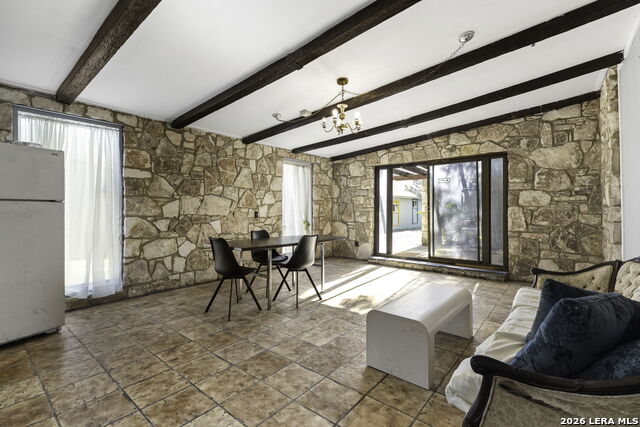 Image 6 of 40 For 926 Laredo S