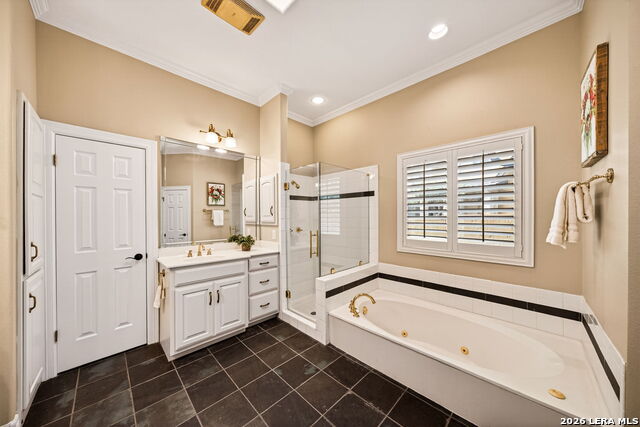 Image 20 of 33 For 31 Royal Waters Dr