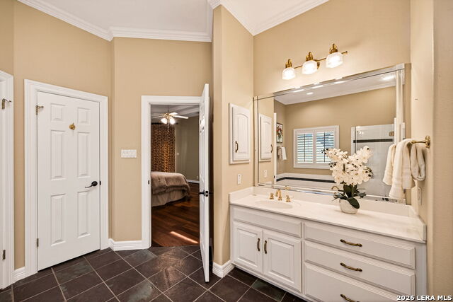 Image 21 of 33 For 31 Royal Waters Dr