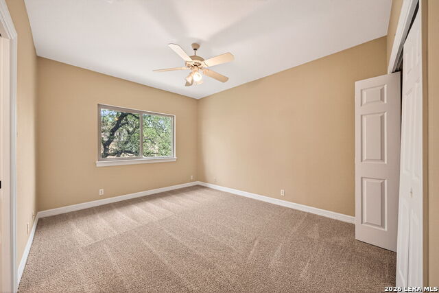 Image 24 of 33 For 31 Royal Waters Dr