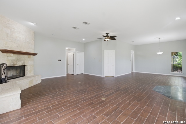 Image 12 of 56 For 292 Phillip Dr