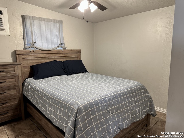 Image 5 of 8 For 239 Peabody Ave  3