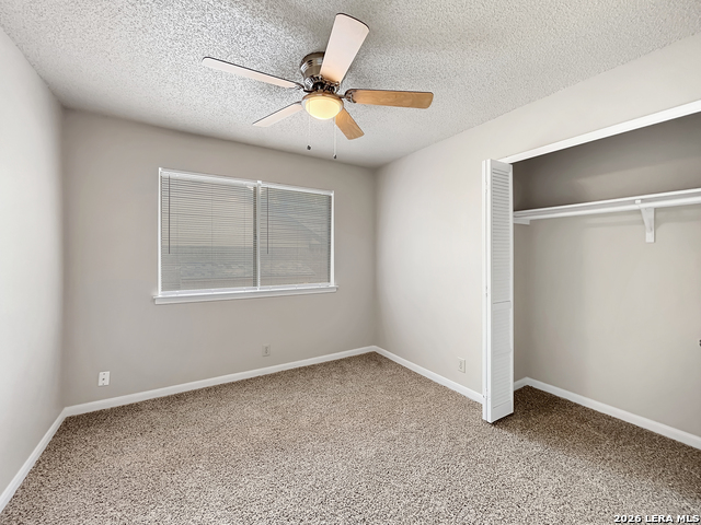 Image 17 of 24 For 8624 Wood Falls Dr