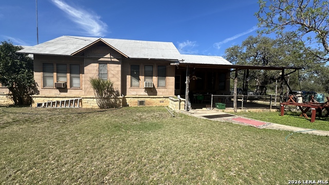 Image 30 of 33 For 705 Elbel Bend