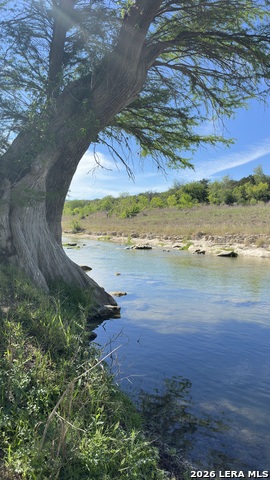 Image 6 of 33 For 705 Elbel Bend