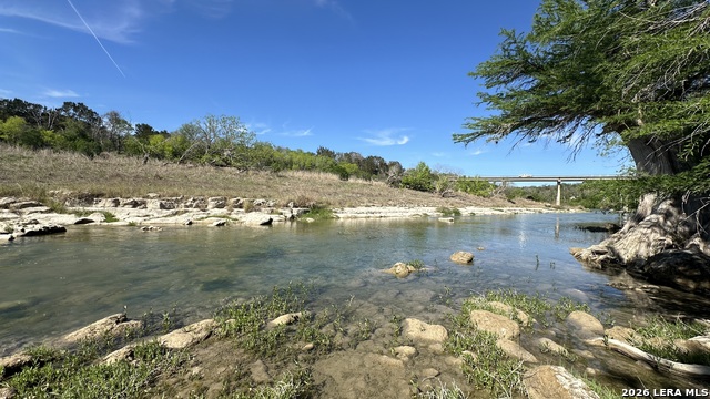 Image 8 of 33 For 705 Elbel Bend