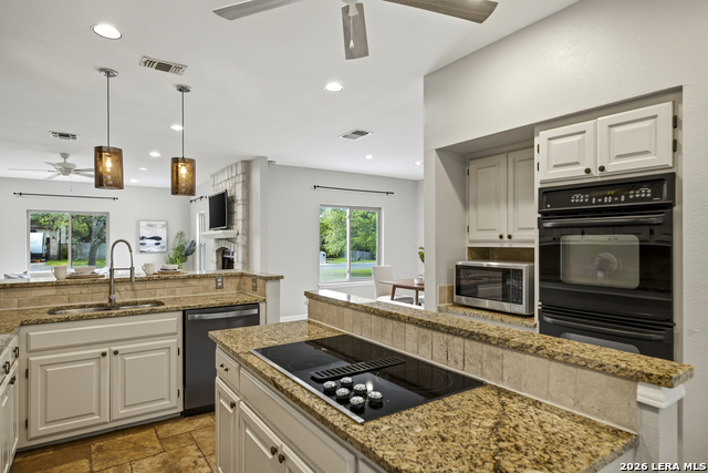 Image 13 of 34 For 29756 Cojak Circle