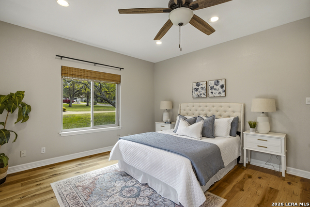 Image 17 of 34 For 29756 Cojak Circle