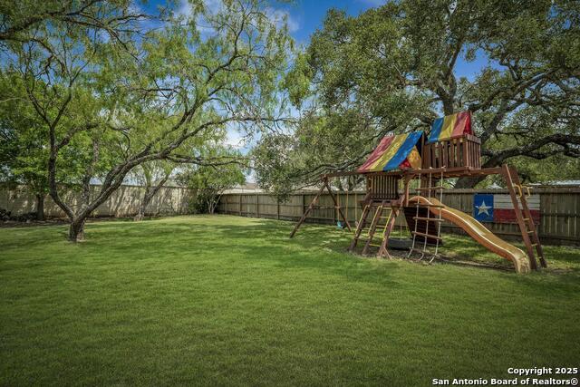 Image 32 of 34 For 29756 Cojak Circle