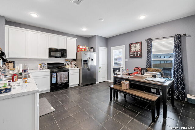 Image 8 of 29 For 4703 Belgravia Park