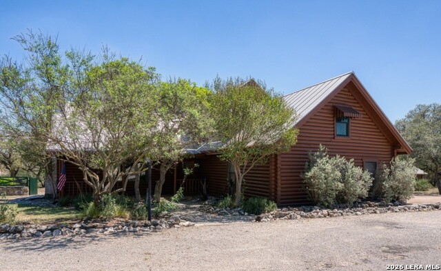 Image 3 of 44 For 513 Riverview Dr