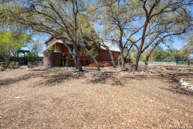 Image 39 of 44 For 513 Riverview Dr