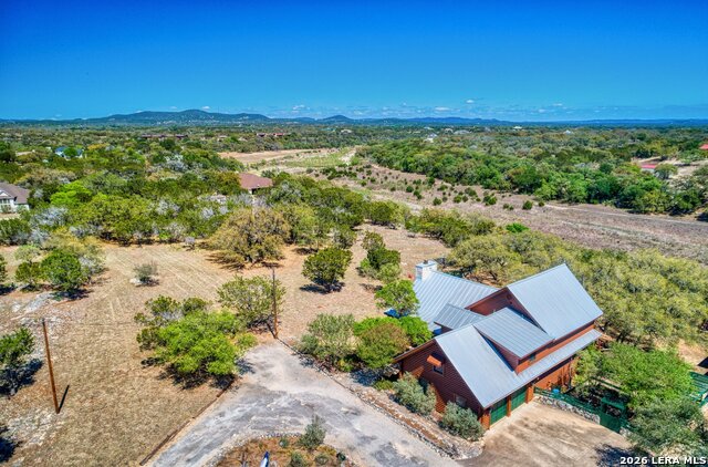 Image 40 of 44 For 513 Riverview Dr