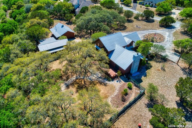 Image 42 of 44 For 513 Riverview Dr