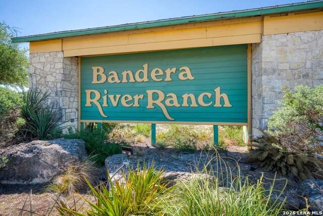 Image 44 of 44 For 513 Riverview Dr