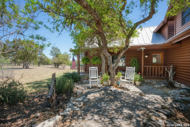 Image 8 of 44 For 513 Riverview Dr