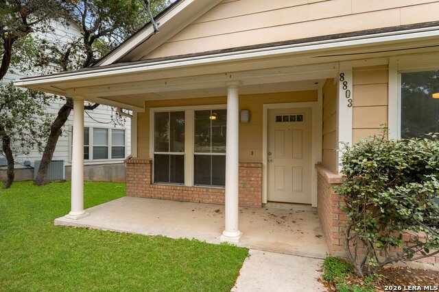 Image 5 of 32 For 8803 Pavilion Place