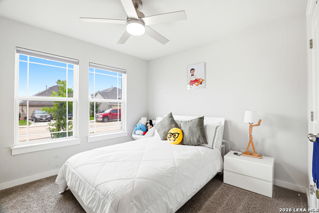 Image 25 of 33 For 3834 Glenloch Way