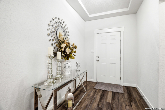 Image 4 of 33 For 3834 Glenloch Way