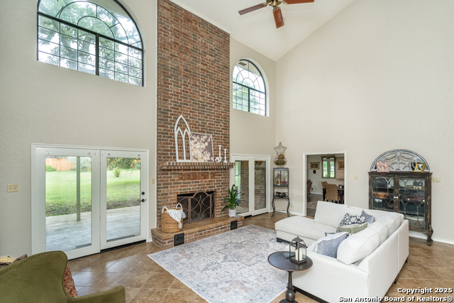 Image 12 of 62 For 27301 Autumn Glen