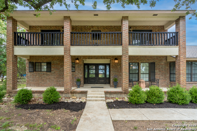 Image 2 of 62 For 27301 Autumn Glen