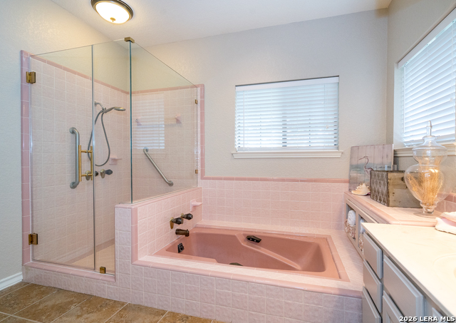 Image 35 of 62 For 27301 Autumn Glen