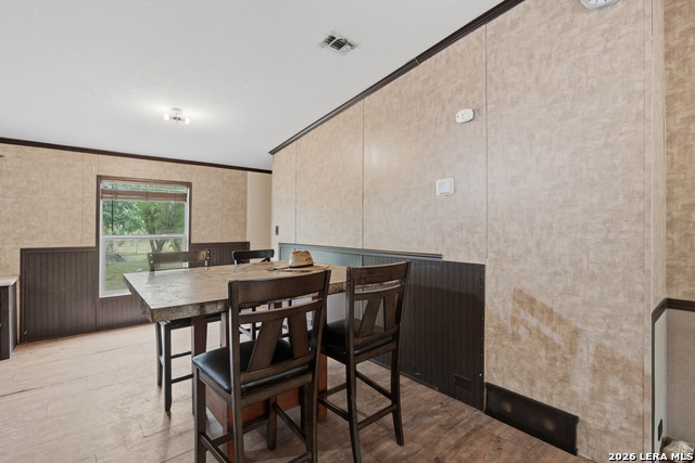 Image 10 of 33 For 119 Avery Dr