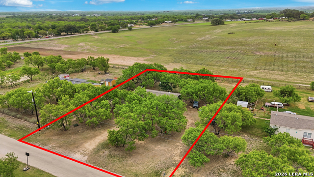 Image 26 of 33 For 119 Avery Dr