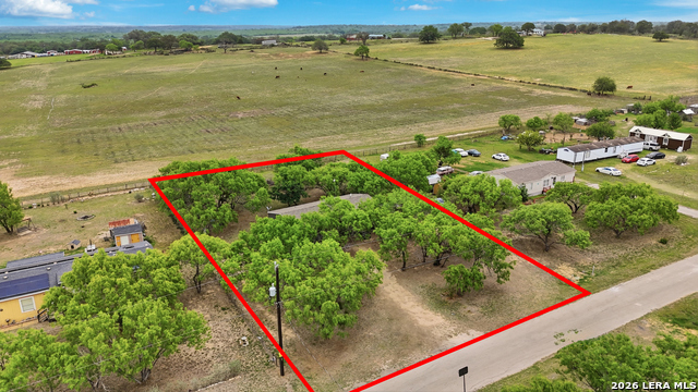 Image 28 of 33 For 119 Avery Dr