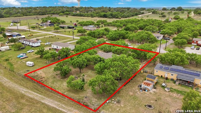 Image 31 of 33 For 119 Avery Dr