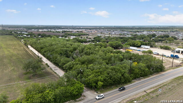 Details for 12145 Fischer Rd, Von Ormy, TX 78073