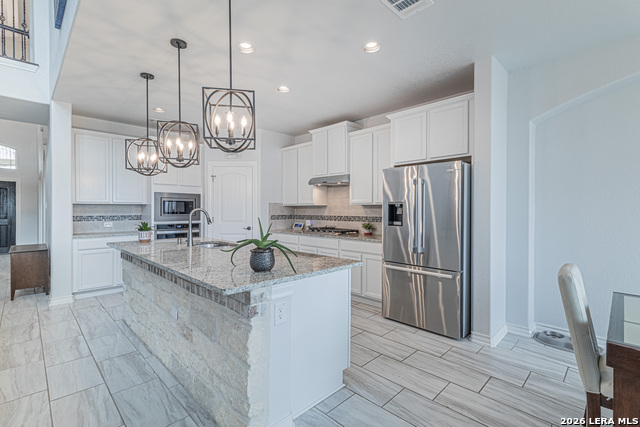 Image 17 of 49 For 10602 Briceway Clb