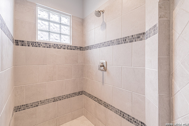 Image 25 of 49 For 10602 Briceway Clb