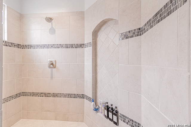 Image 26 of 49 For 10602 Briceway Clb