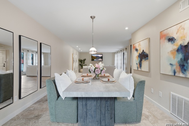 Image 8 of 31 For 7711 Callaghan  Apt 301