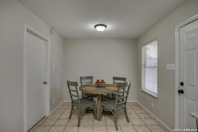 Image 6 of 20 For 8422 Parkdale