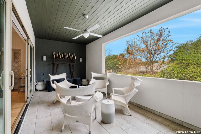 Image 11 of 31 For 215 Annie#b  B